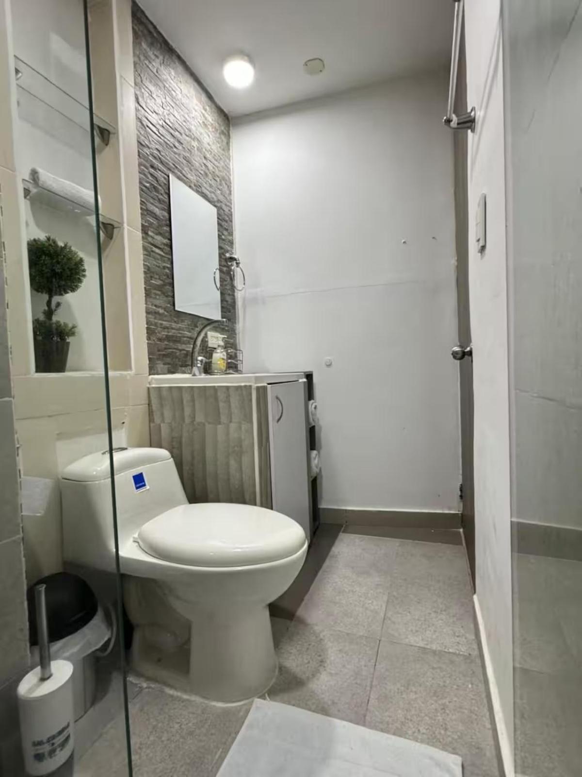 Apartamento Amoblado En Manga, Cerca Al Centro Historico De