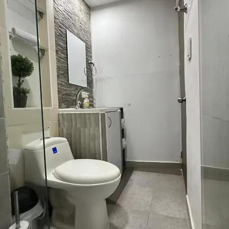 Apartamento Amoblado En Manga, Cerca Al Centro Historico De